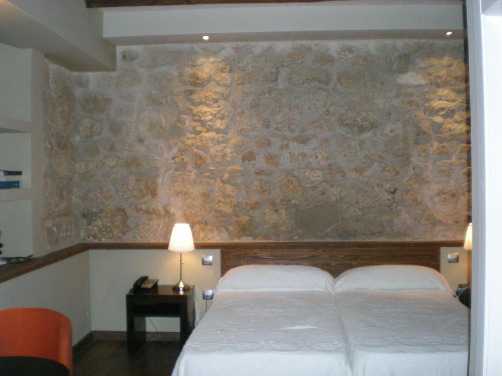 Posada La Casona De Valbuena Valbuena De Duero Room photo